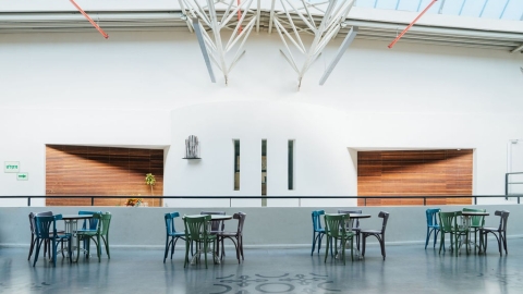 לובי בית וייל 2.jpg